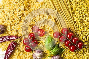 small pasta for soups, curly pasta